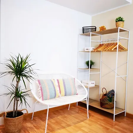 Apartament Spacious 50 Meters From The Metro *